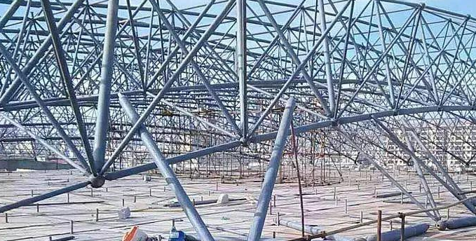 龙海盘点螺栓球网架对于选材方面的4个基本恳求